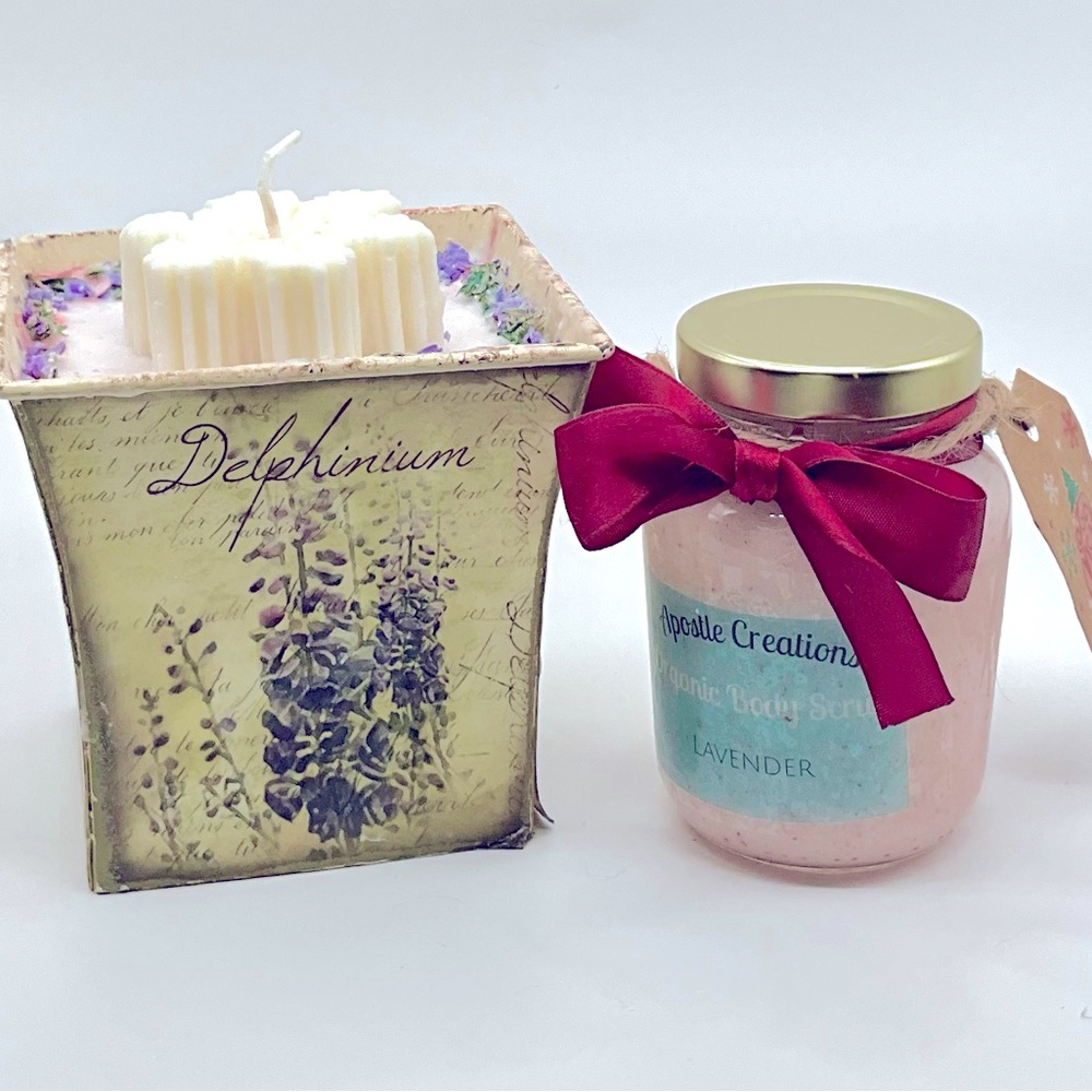 Soy Snowflake Lavender, & Dried Flowers Candle & Lemon/Lavender Body Scrub